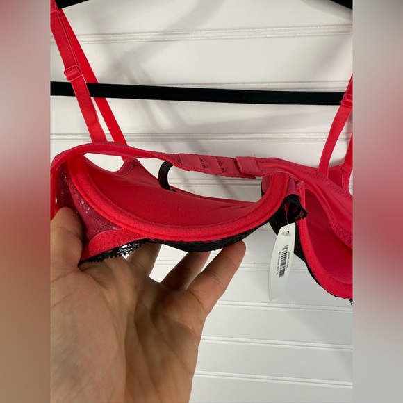 Adore Me women’s red & black lace push-up bra, NWT. Size 34B - Picture 4 of 4